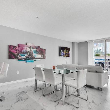The Club At Brickell Bay Luxury Suites Miami Extérieur photo