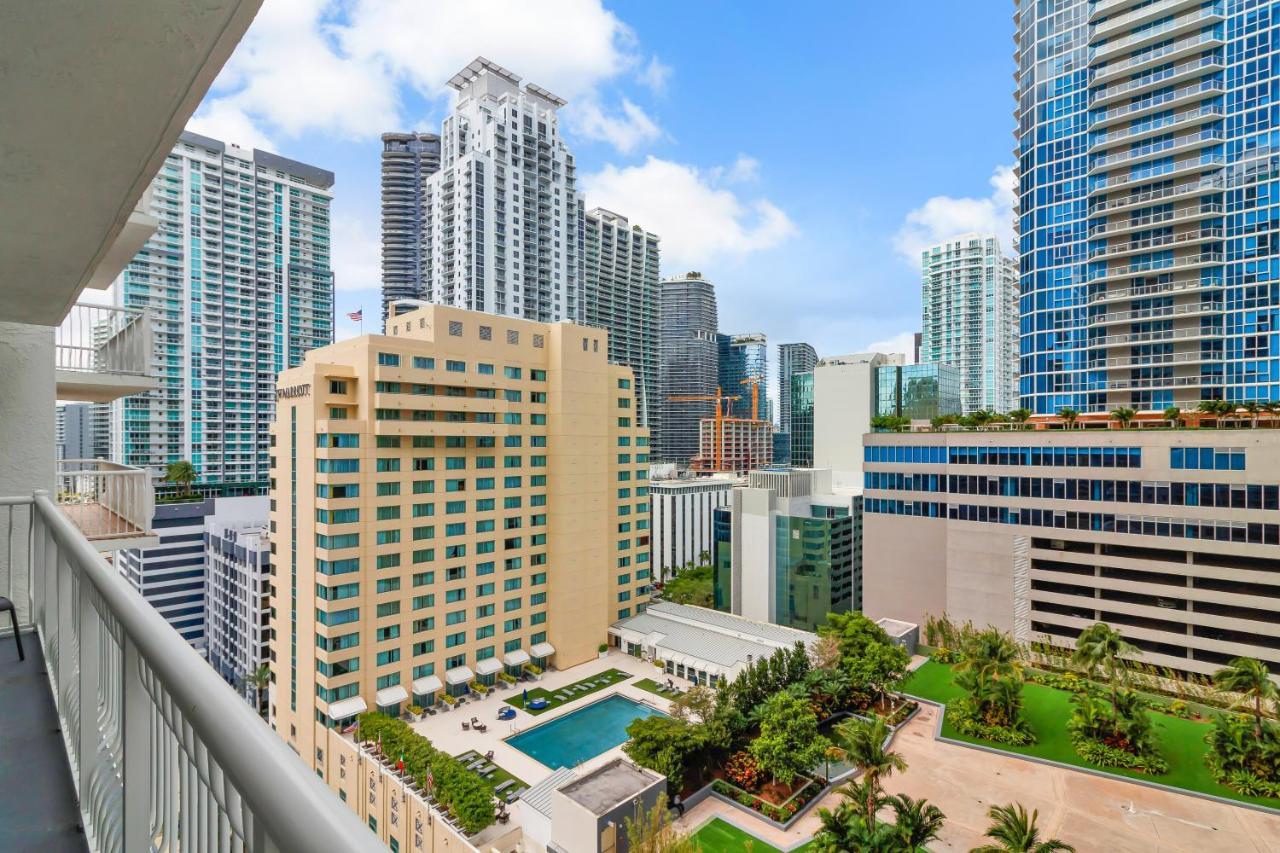 The Club At Brickell Bay Luxury Suites Miami Extérieur photo